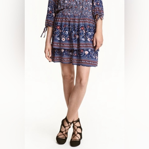 Women’s H&M Court Lace Faix Suede Wedge Sandals Size 7 US! - Picture 2 of 9